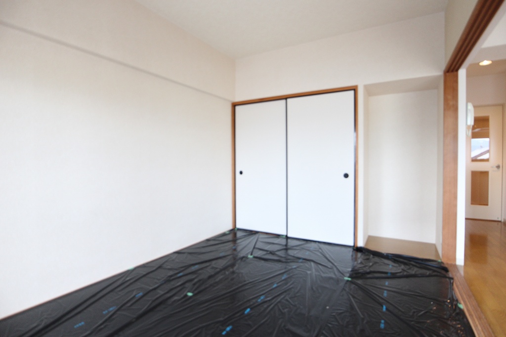 その他　お布団を敷いて睡眠が取れます。