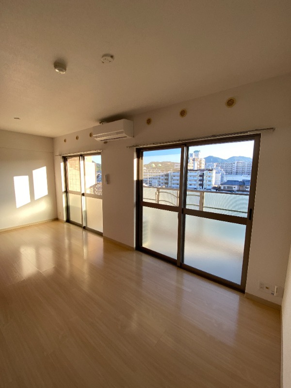 居室・リビング　別号室