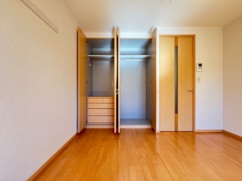 収納　図面と現状に相違がある場合には現状を優先