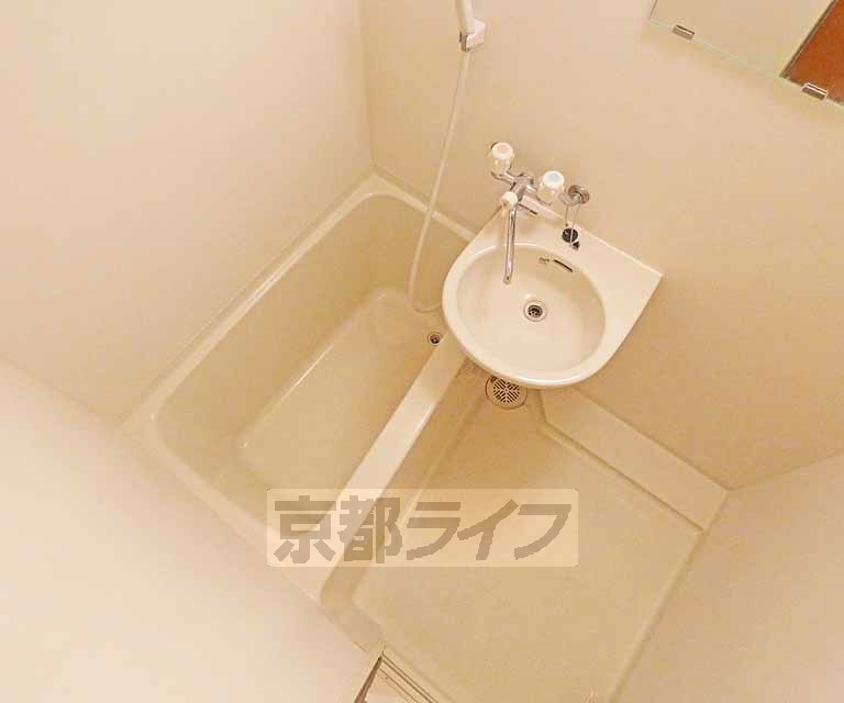 バス・シャワールーム　バスです。