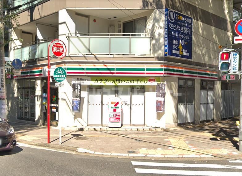 コンビニ　セブンイレブン松戸常盤平セブンタウン店（コンビニ）まで340m