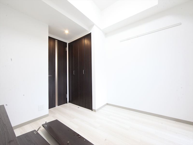 その他部屋・スペース　洋室6帖　2面採光　クローゼット（収納充実しています）