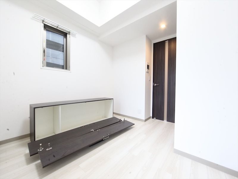 居室・リビング　洋室6帖　2面採光　クローゼット（収納充実しています）