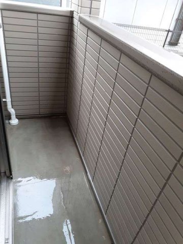 バルコニー　開放的で明るい空間を演出してくれるバルコニーです