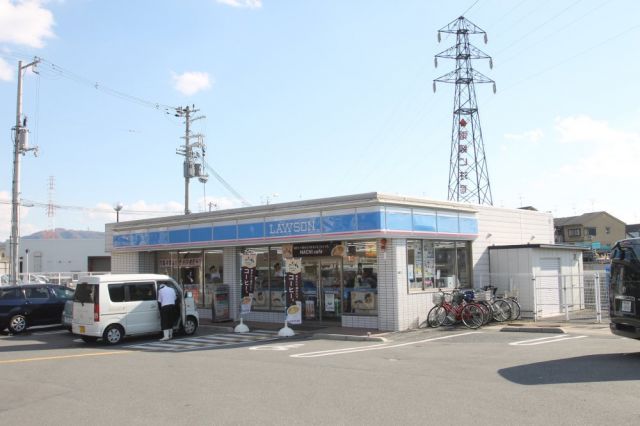 コンビニ　ローソン 門真南野口町店（コンビニ）まで194m