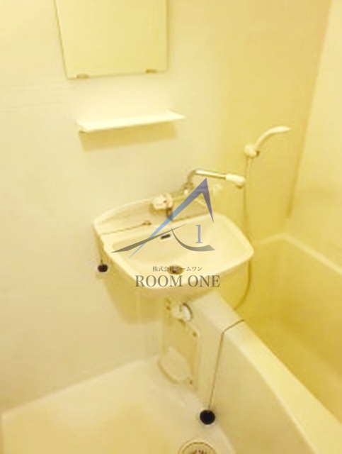 バス・シャワールーム　お風呂です。