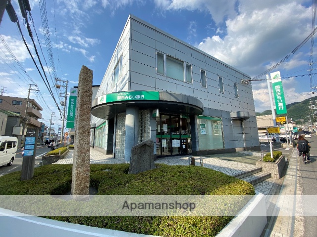 銀行　関西みらい銀行（銀行）まで487m