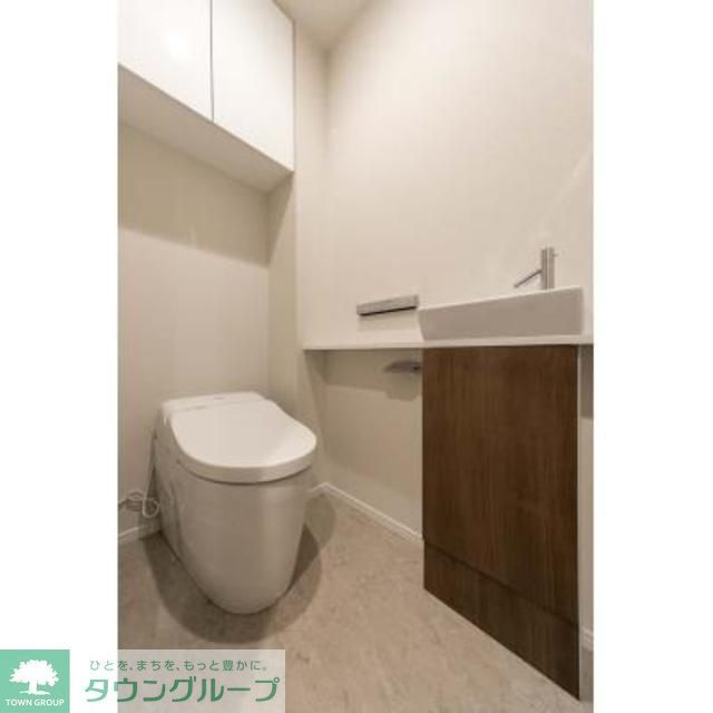 トイレ　※写真は同タイプ住戸です。