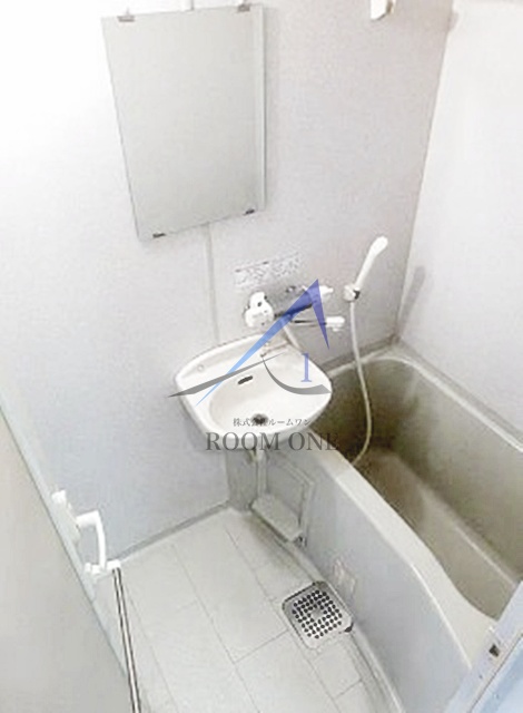 バス・シャワールーム　お風呂です。