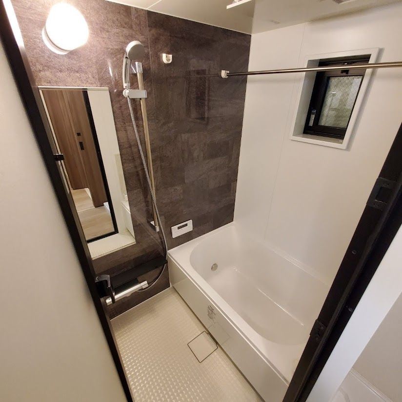 バス・シャワールーム　バス