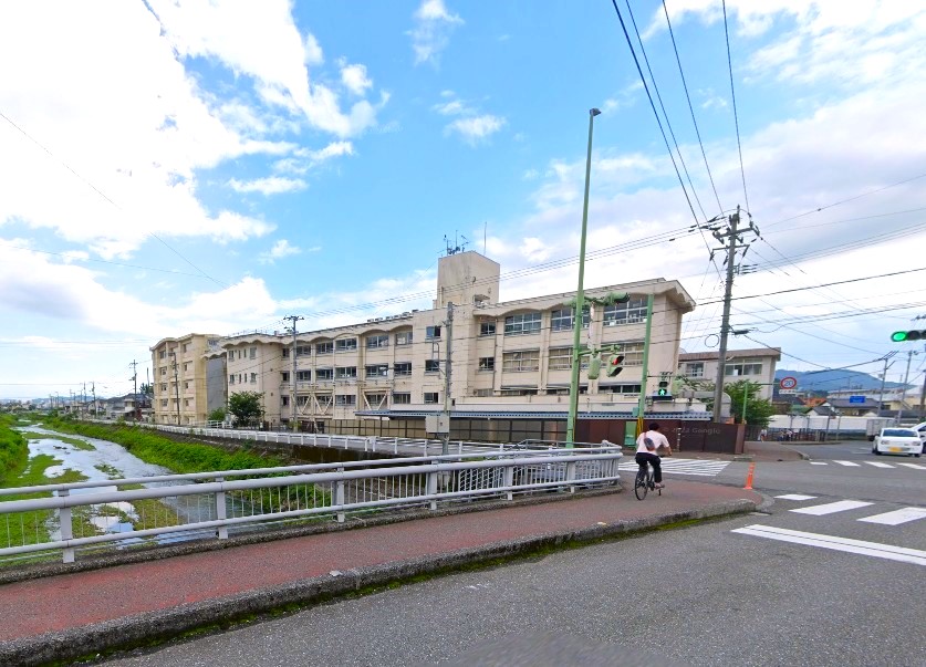 小学校　高知市立初月小学校（小学校）まで1169m