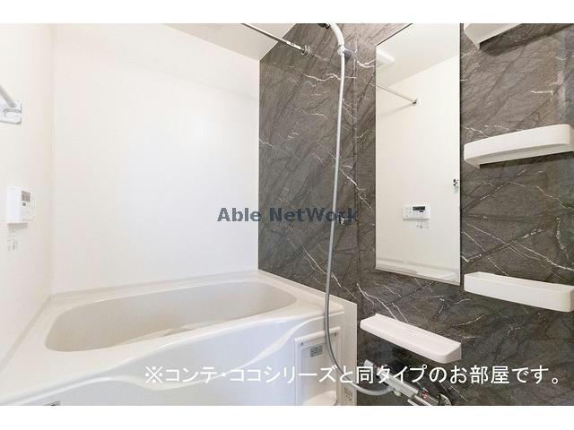 バス・シャワールーム　同型タイプ