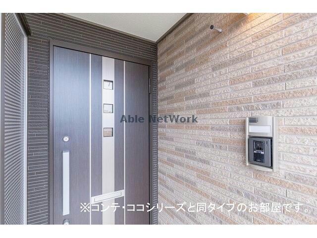 玄関　同型タイプ