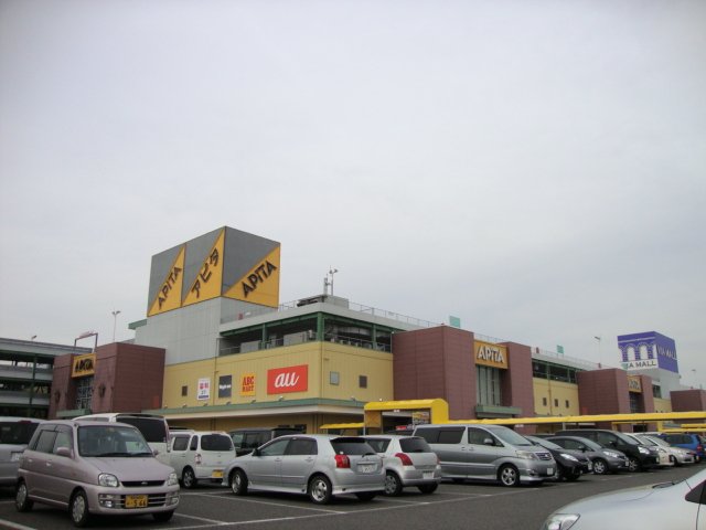 その他　ＶＩＡ　ＭＡＬＬ（その他）まで1068m