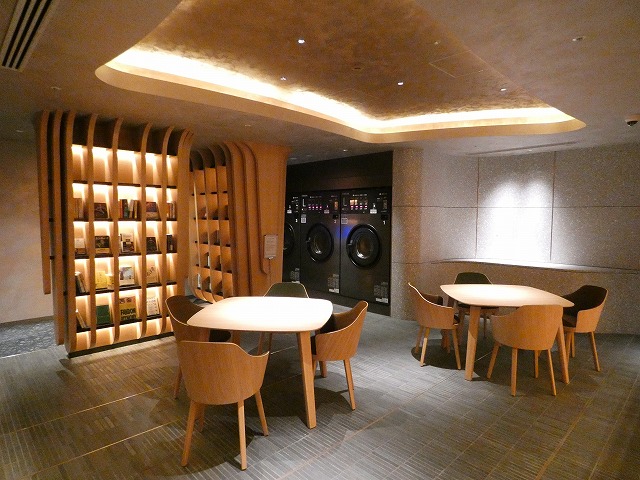 ロビー　ロビー