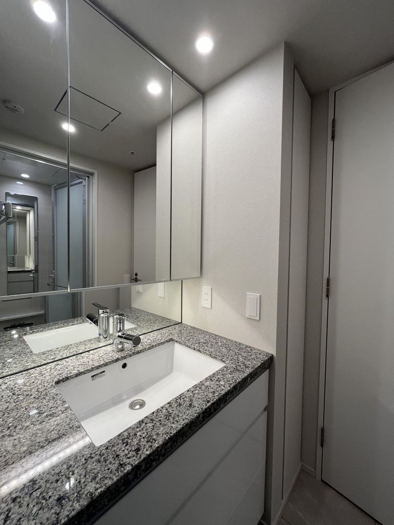 洗面設備　洗面台