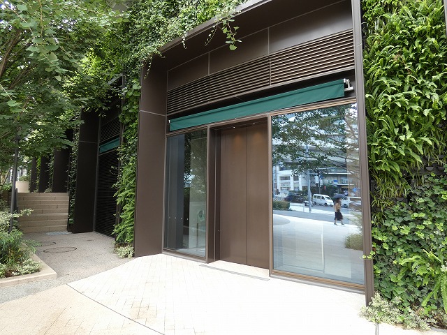 エントランス　エントランス