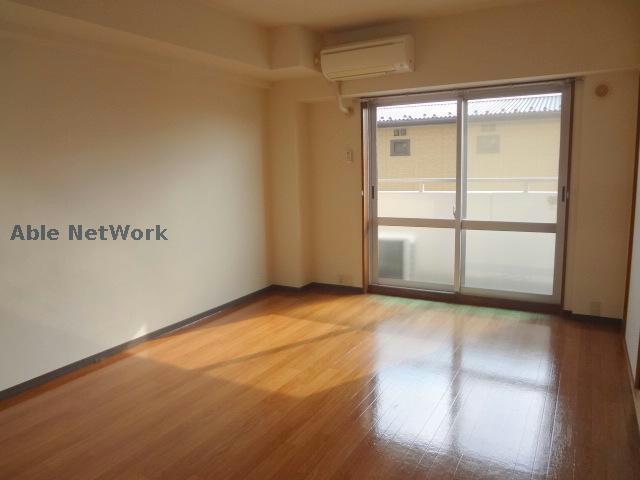 居室・リビング　同型モデル