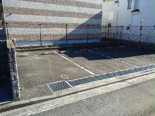 駐車場　9～12番