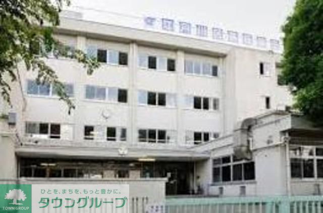 中学校　江戸川区立葛西第三中学校（中学校）まで410m