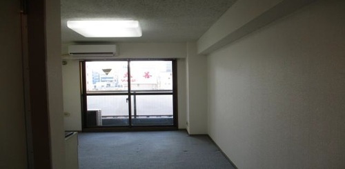 居室・リビング　洋室　※2025年11月撮影