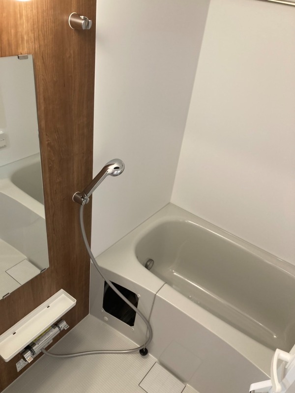 バス・シャワールーム　浴室