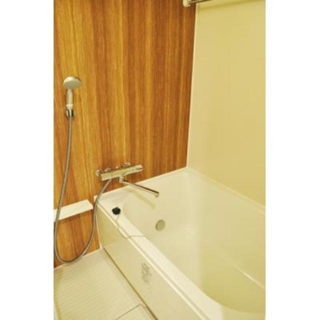 バス・シャワールーム　※写真は同タイプ住戸です。