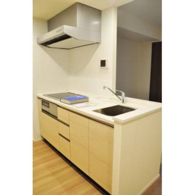 キッチン　※写真は同タイプ住戸です。