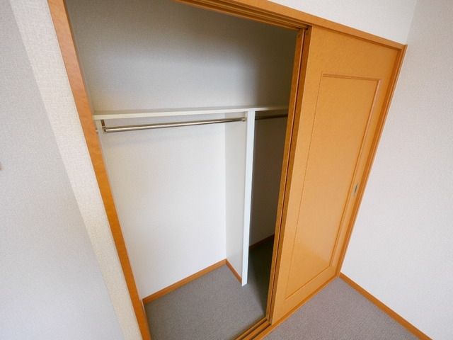 その他設備　クローゼット