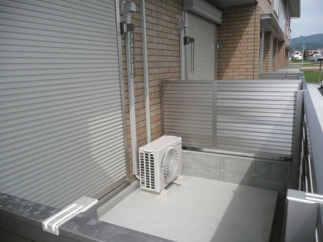 バルコニー　庭