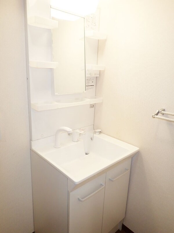 洗面設備　人気のシャンプードレッサー☆