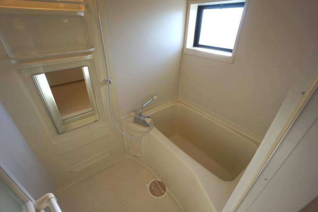 バス・シャワールーム　浴室