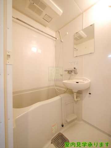 バス・シャワールーム　パレステュディオ新宿御苑駅前