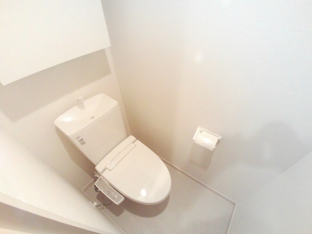 トイレ　ウォシュレット
