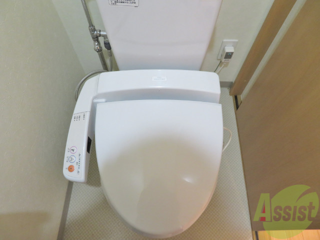 トイレ　トイレにはもちろんウォシュレットも備え付けです