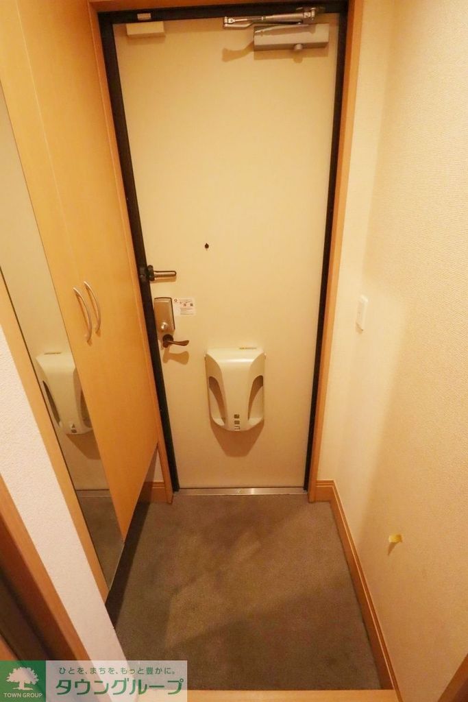 玄関　キッチン