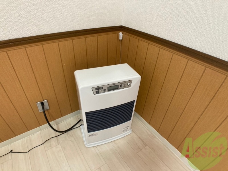 その他設備　灯油暖房です。札幌の寒い冬もこれで大丈夫！
