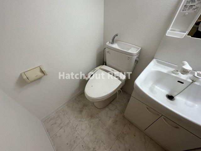 トイレ　反転タイプ