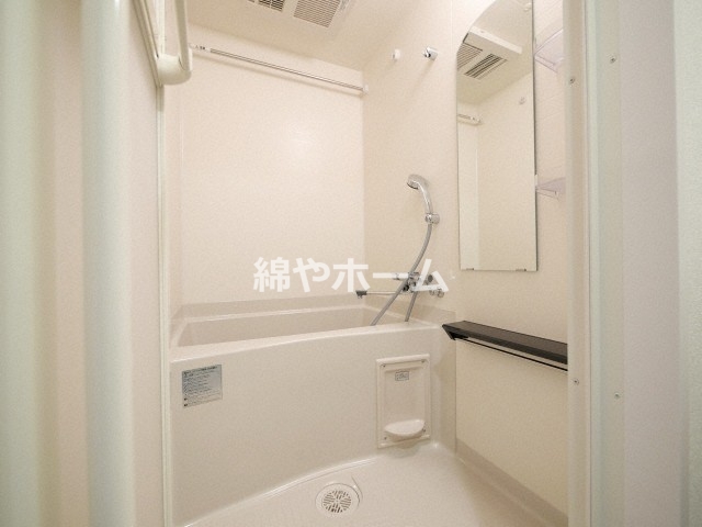 バス・シャワールーム　お風呂です