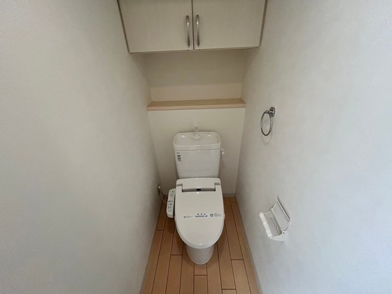 トイレ　※別部屋の写真です