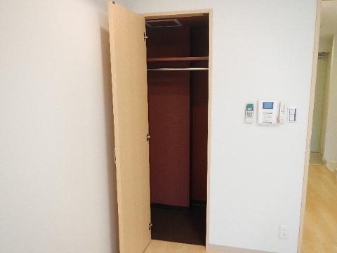 収納　クローゼット