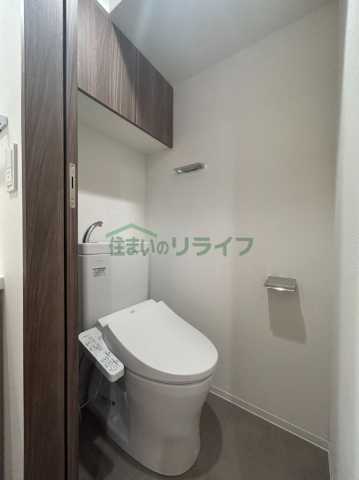 トイレ　※参考写真　同タイプ（間取り）の写真となります。