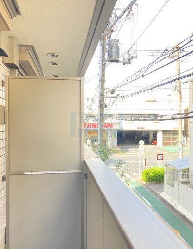 バルコニー　うれしいバルコニー付き！