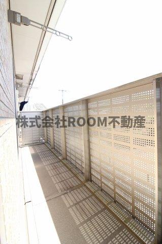 バルコニー　落ち着いた時間を過ごせるバルコニーです