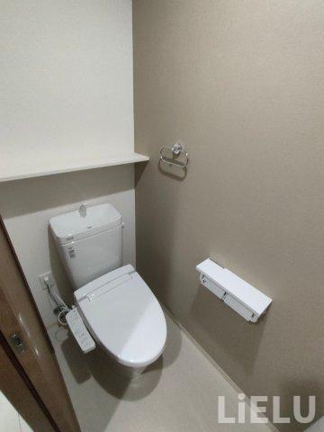 トイレ　同シリーズ物件のモデルルームになります※現況優先