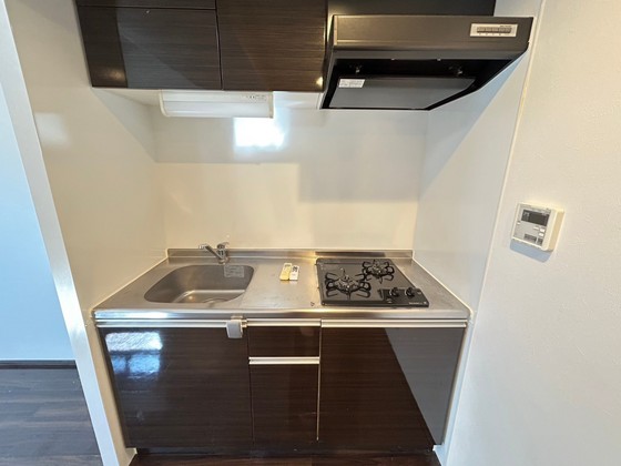 キッチン　※別部屋の写真です