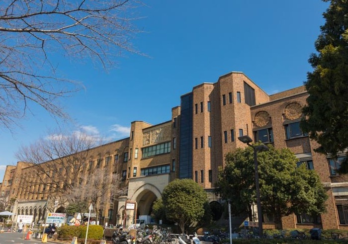 病院　東京大学医学部附属病院（病院）まで550m