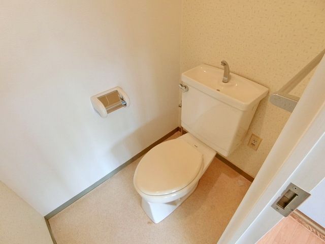 トイレ　トイレ♪