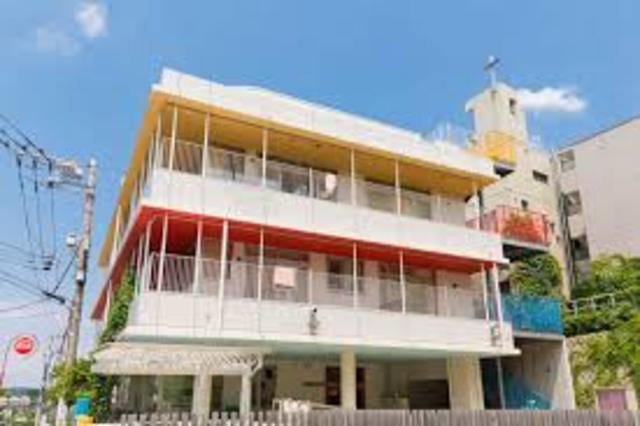 幼稚園・保育園　至誠館ゆりがおか保育園（幼稚園・保育園）まで575m