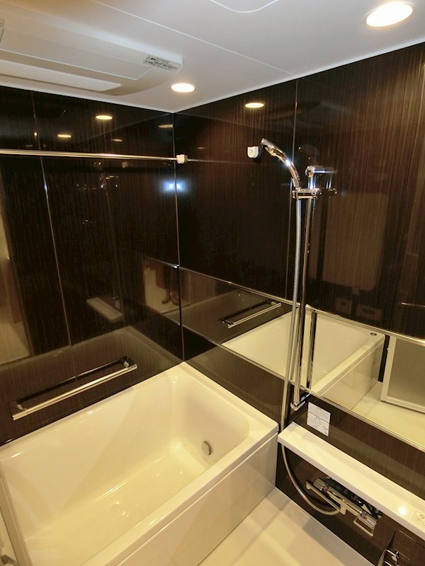 バス・シャワールーム